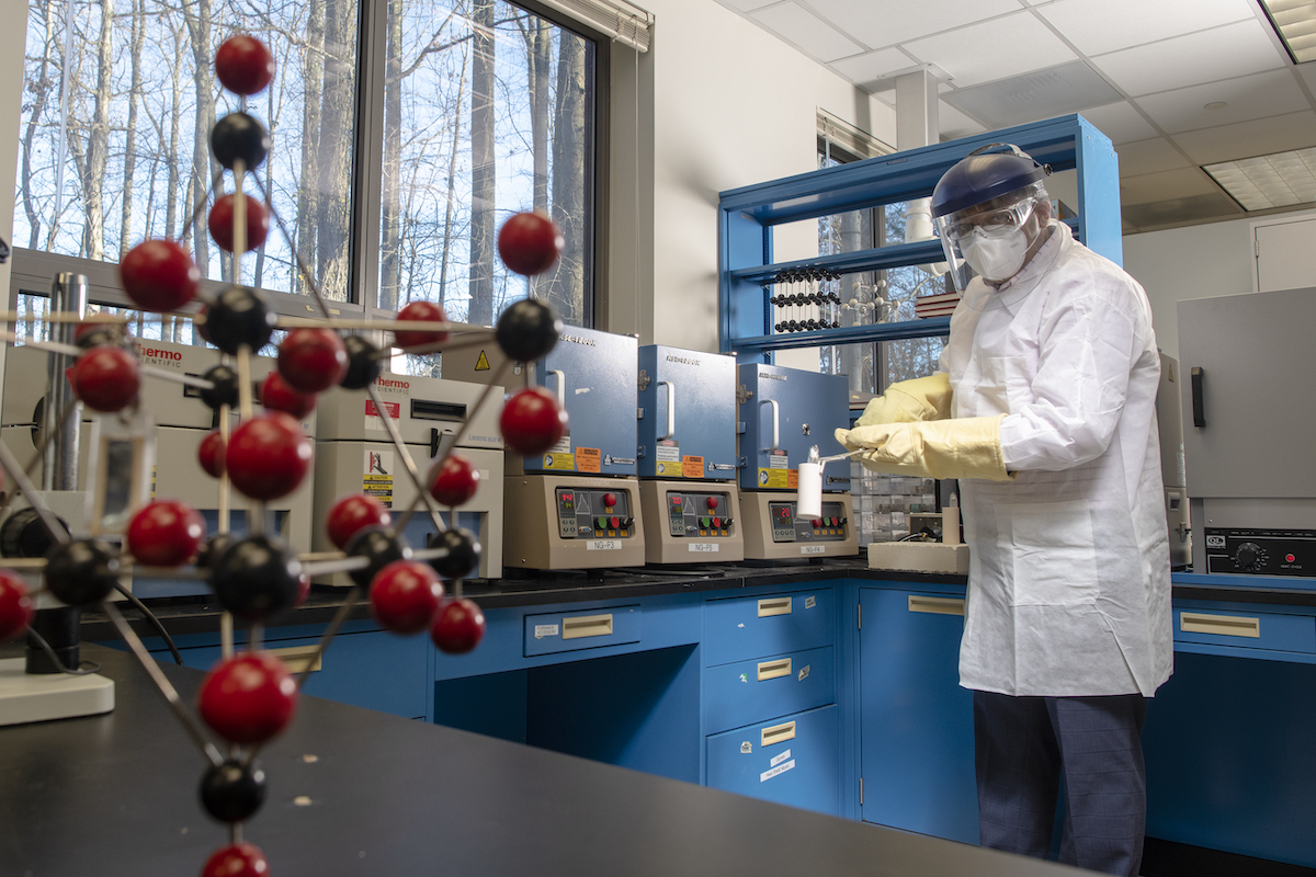 Nirmal Jeevi Ghimire awarded NSF Career Award for quantum science research on synthesis and study of magnetic topological materials 