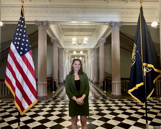 Portrait of Molly Izer